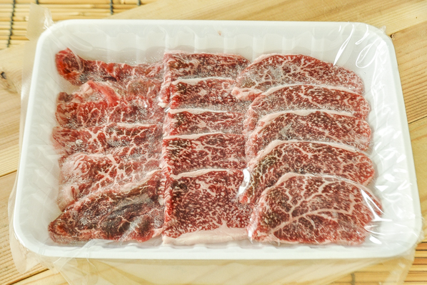 鹿児島黒牛ミスジ手切り焼肉（A4）