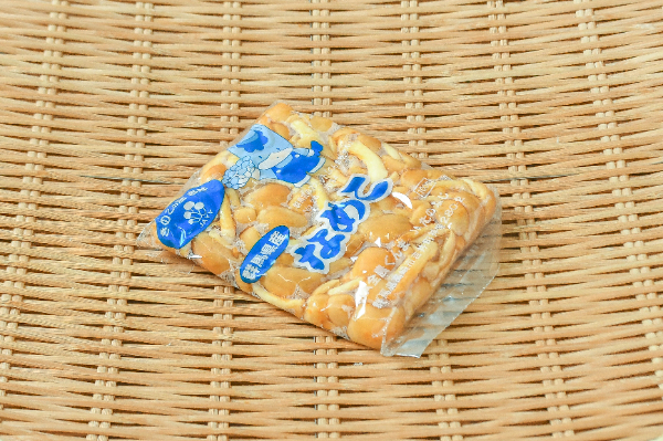 かぶとりなめこ 【業務用食材の仕入れなら八面六臂】