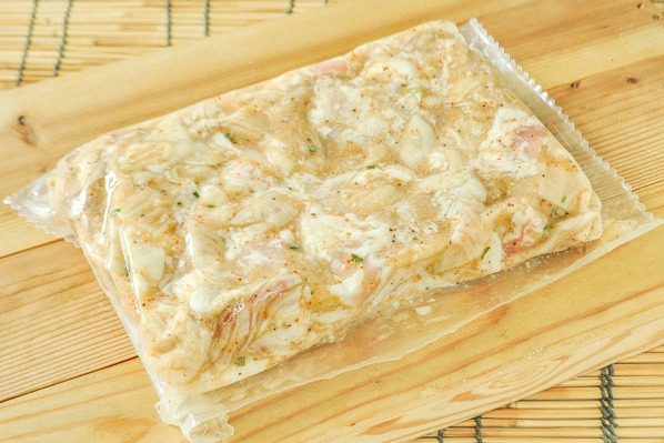 ねぎ塩ホルモン（冷凍）1kg