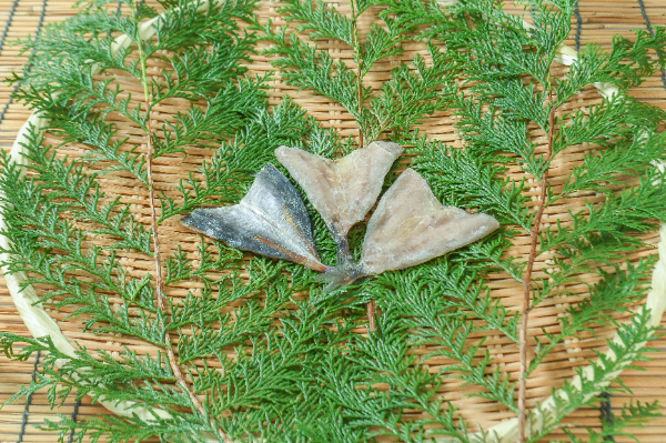 国産真あじ開き（腹骨取り）15gr