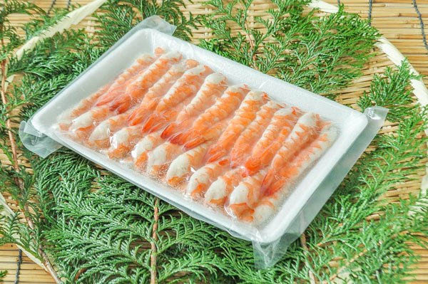 （株式会社極洋）ボイル頭肉付きバナメイ寿司海老（8L）