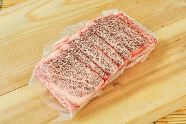 松阪牛ザブトン焼肉用（A5）