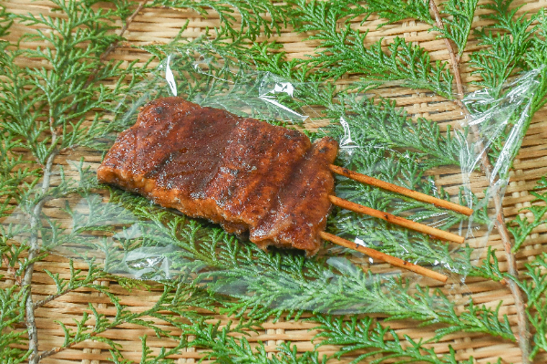 うなぎ蒲焼（略々ポン半串）100gr