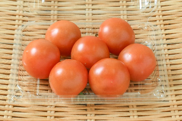 大玉トマト（桃太郎）（BM）（24玉サイズ） 【業務用食材の仕入れなら