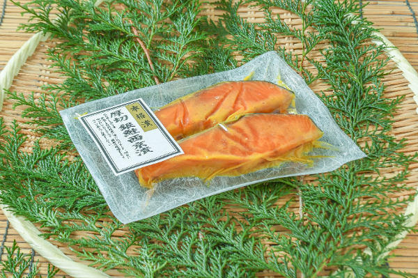 （ミズノシーフーズ株式会社）厚切り銀鮭西京漬け