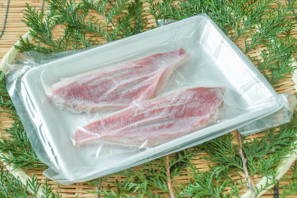 金目鯛湯引きフィレ（生食用）