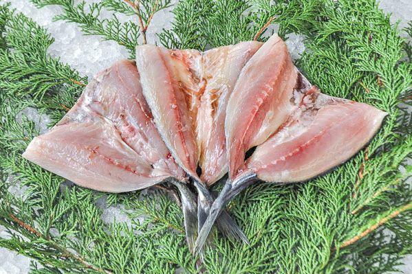 天然鮮魚 業務用食材の仕入れなら八面六臂