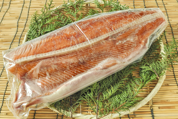 定塩白鮭フィレ（甘口）1.8-2.2kg