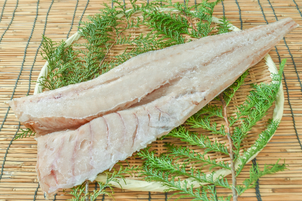 真ダラフィレ（腹骨取り）700-900gr