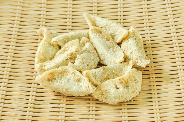 餃子フライ（赤パン粉）