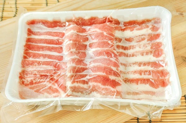 豚肉バラスライス３分割