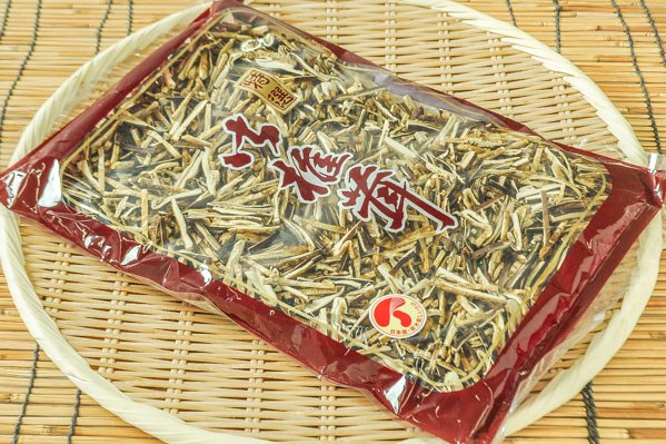 干し椎茸（細切り） 【業務用食材の仕入れなら八面六臂】