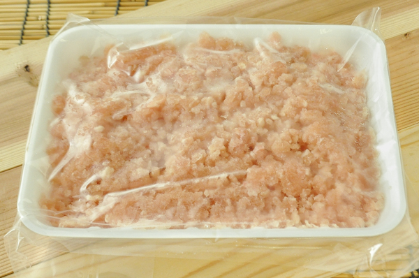 若鶏ムネ肉ミンチ（粗挽き）