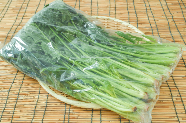平山さんの山ほうれん草（特栽）1kg