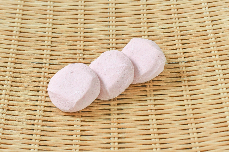 北海道産さつまいも入りいももち　40gr