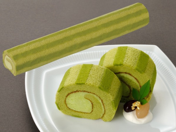 ロールケーキ　抹茶（京都府産宇治抹茶使用）_商品イメージ_単体つき_19秋