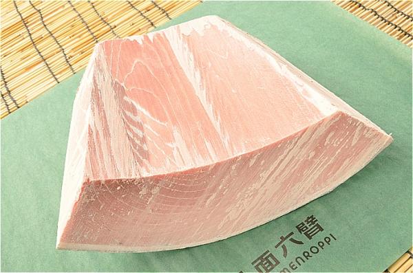 1794冷凍天然本マグロ背カワラ