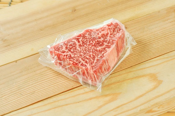 宮崎牛a5モモステーキ 冷凍 八面六臂