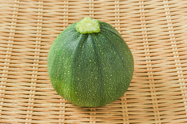 丸ズッキーニ（緑）（9玉サイズ）