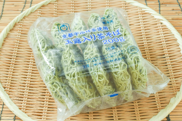 京都宇治抹茶使用玉露入り茶そば