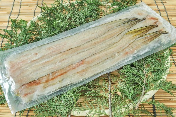 生冷アナゴ開きパック（36-40cm）