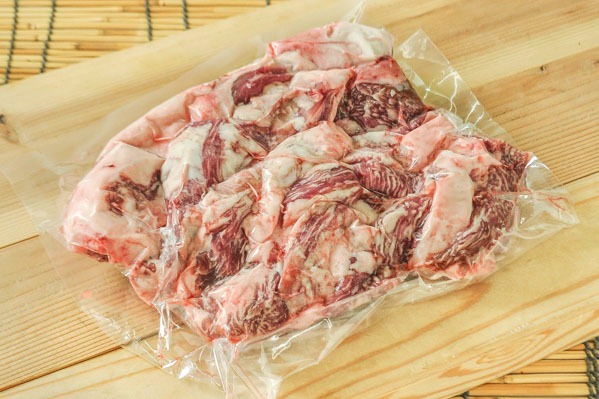 松阪牛スジ肉