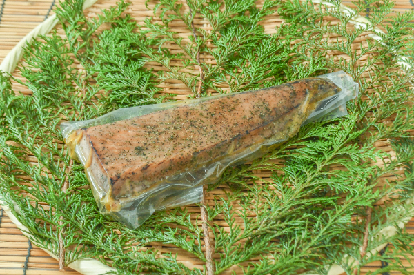 かつおタタキ　ゴマねぎ塩レモン （一本釣り）